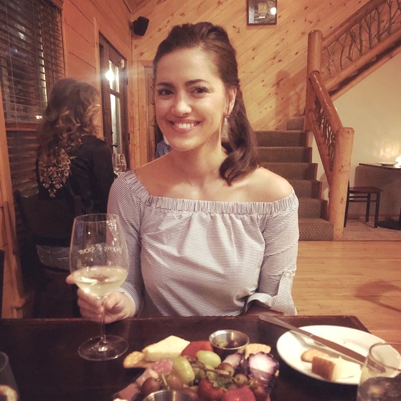 Meet your Posher, Kim - Picture 1 of 1